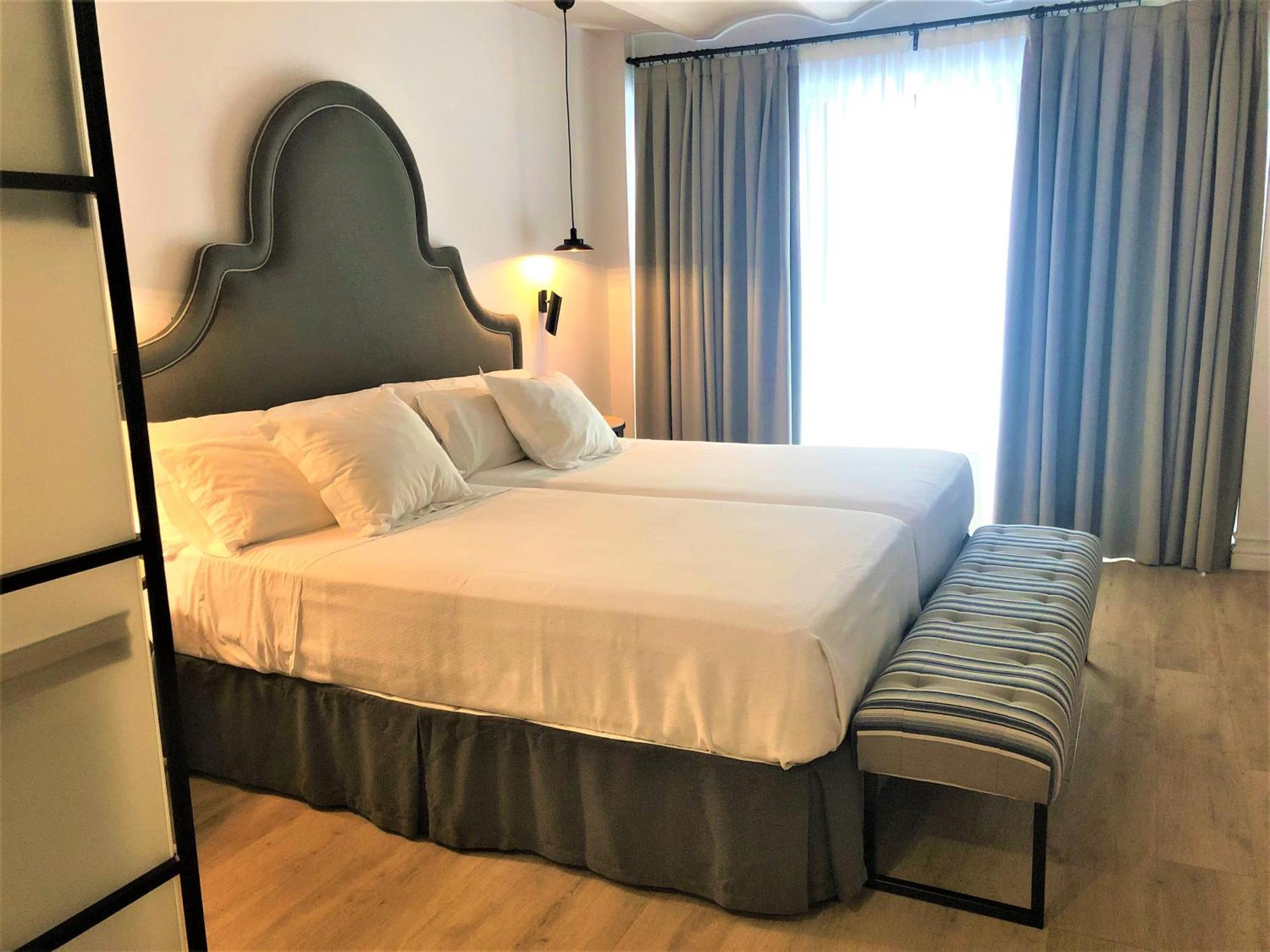 Suites Hom Sevilla Exterior foto
